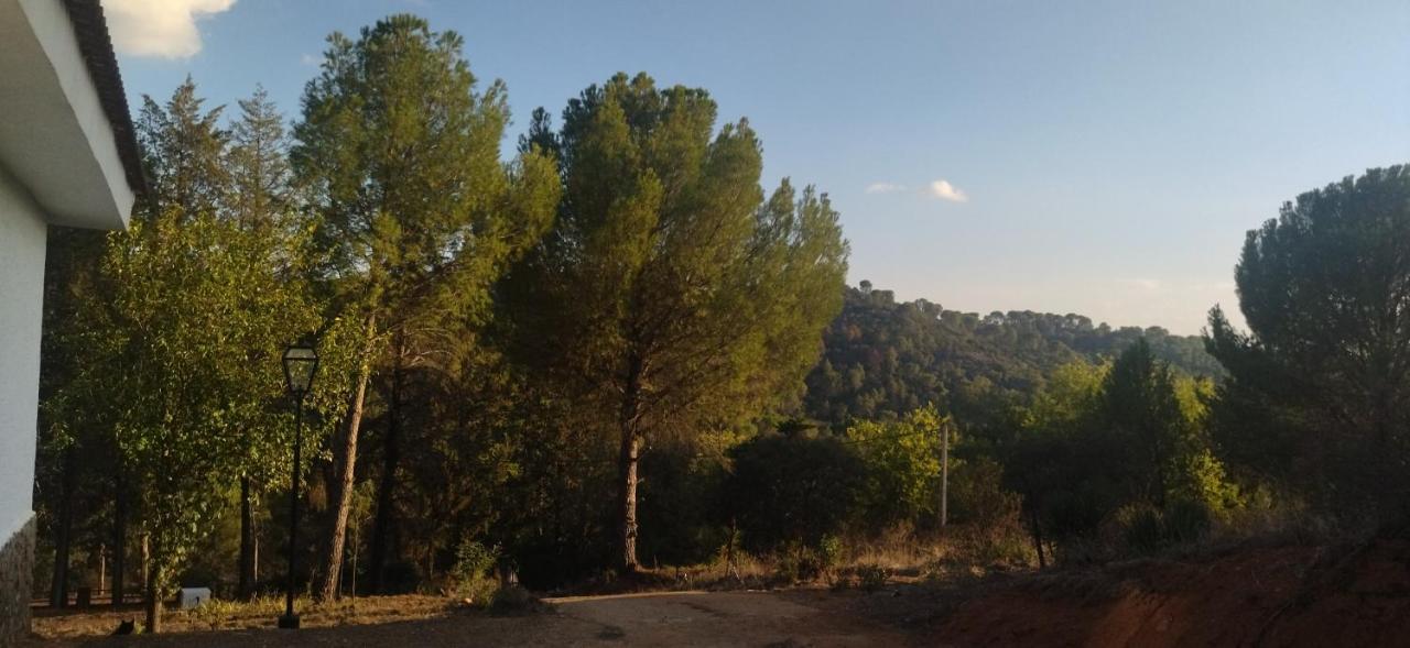 Bonita Casa Blanca En El Bosque. Villa Córdoba Kültér fotó